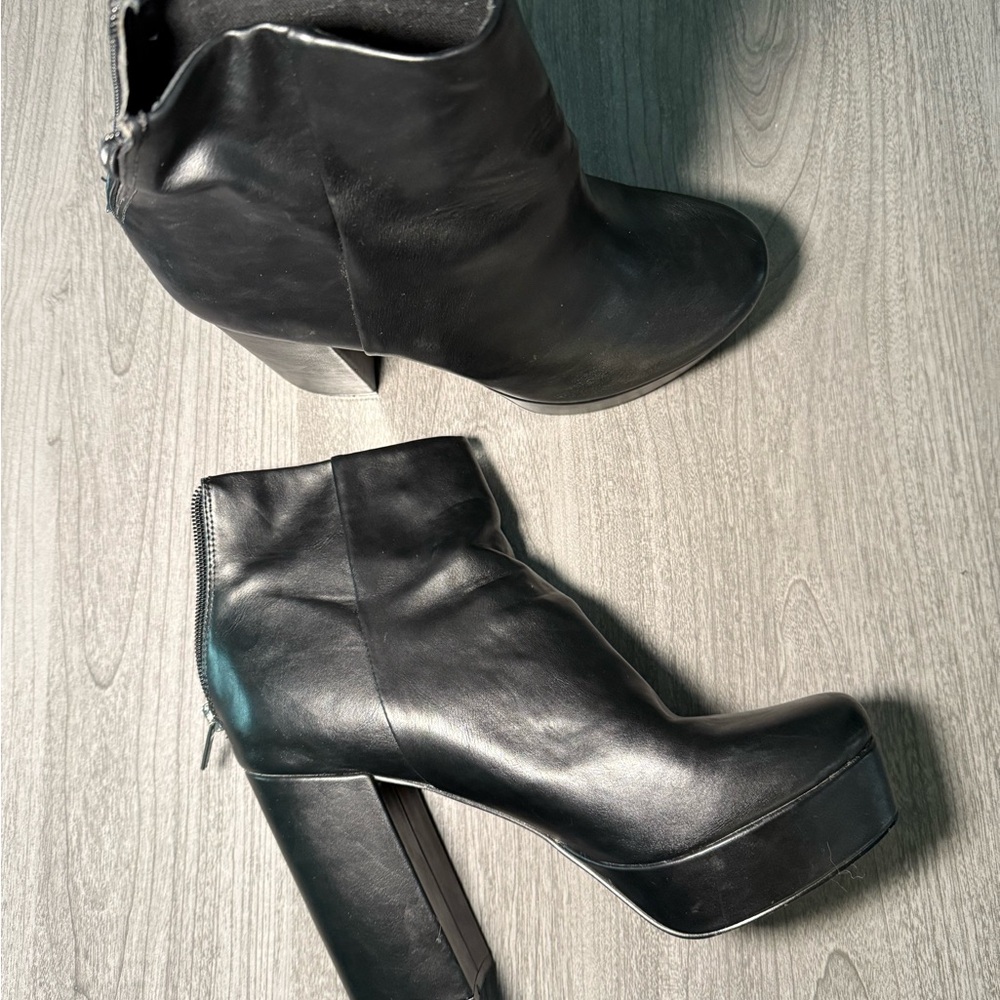 Steve Madden Black Platform Ankle Boots